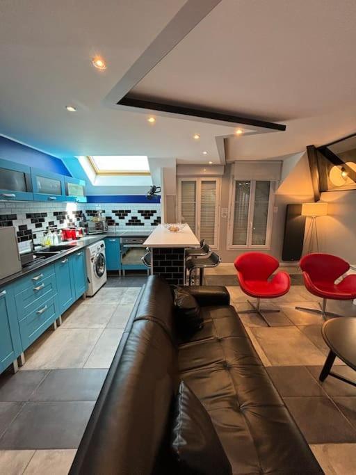 Appartement Disney Avengers, 5 Min Des Parcs Magny-le-Hongre Luaran gambar