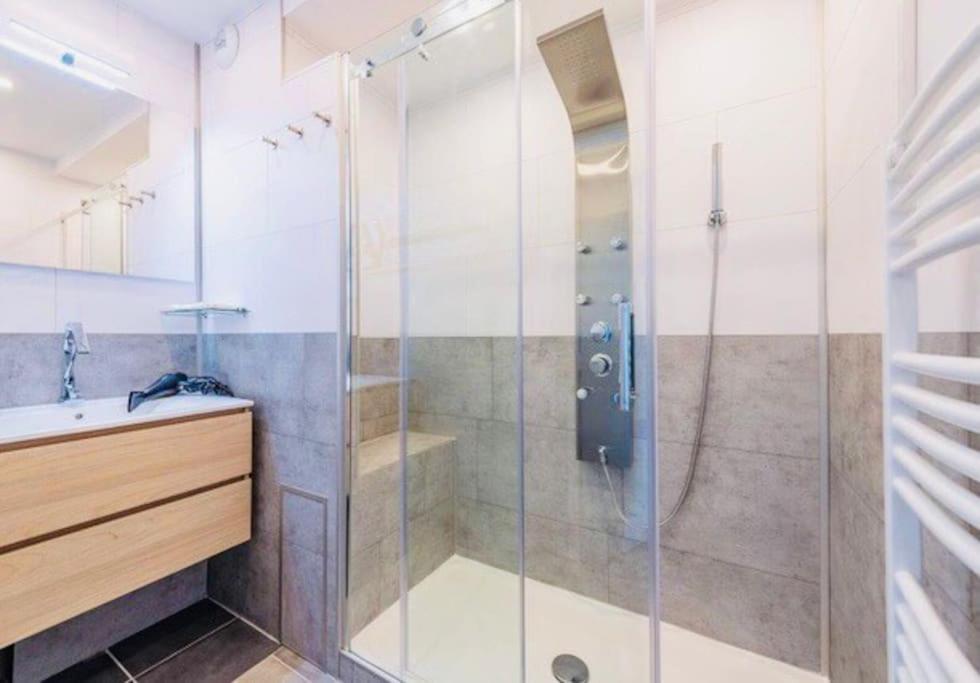Appartement Disney Avengers, 5 Min Des Parcs Magny-le-Hongre Luaran gambar
