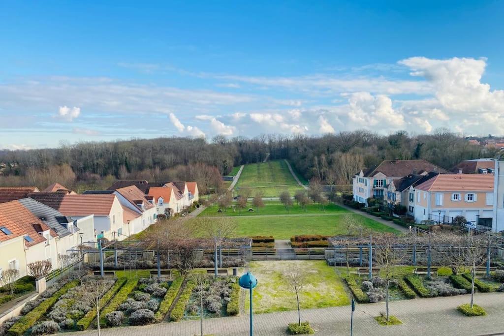 Appartement Disney Avengers, 5 Min Des Parcs Magny-le-Hongre Luaran gambar